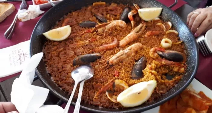 Ресторан "Restaurante La Brújula"
