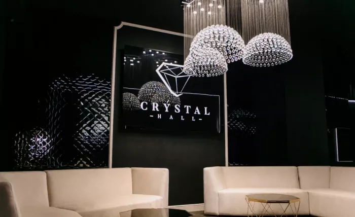 Ночной клуб "Crystal Hall"