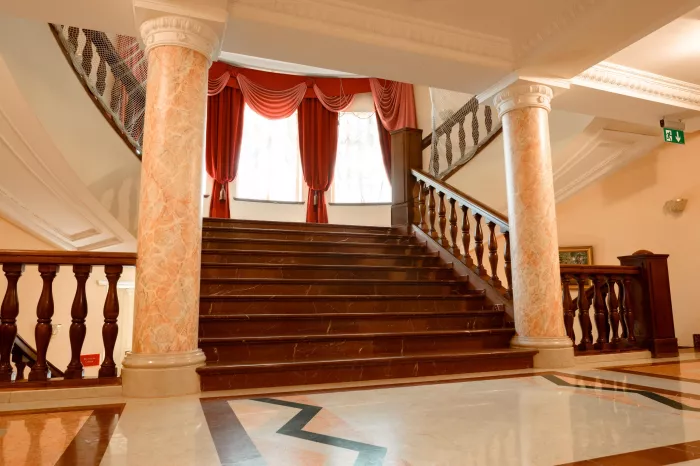 Отель "Crowne Plaza" 4*