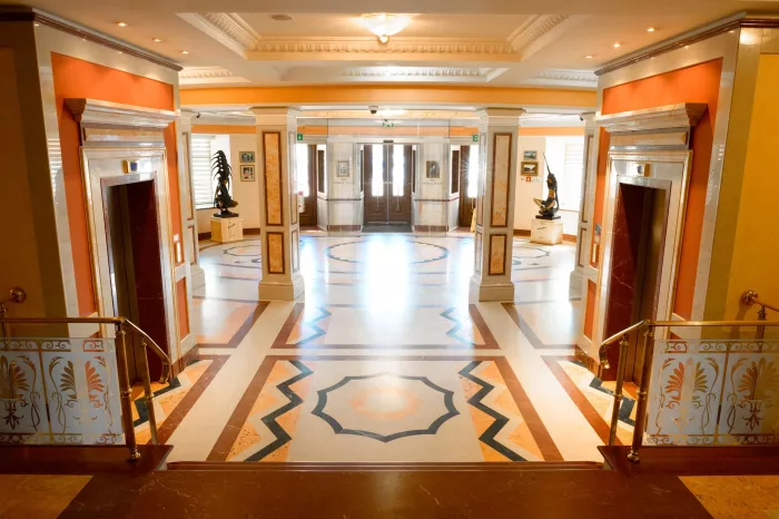 Отель "Crowne Plaza" 4*
