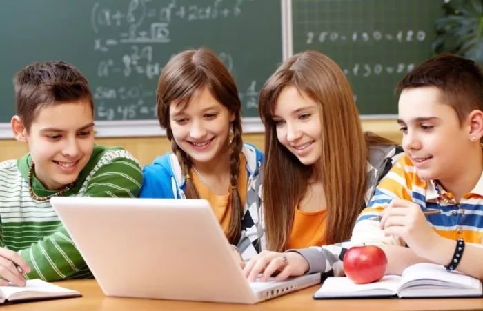  Русская школа в Милане (Scuola russa "Accademia")