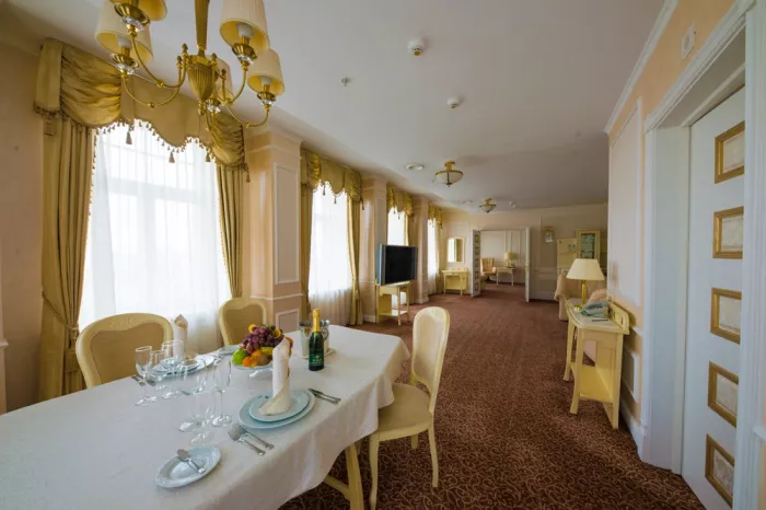 Отель "Европа" 5*