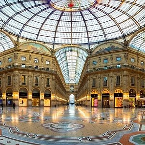  Торговый центр "Rinascente Milano Piazza Duomo"