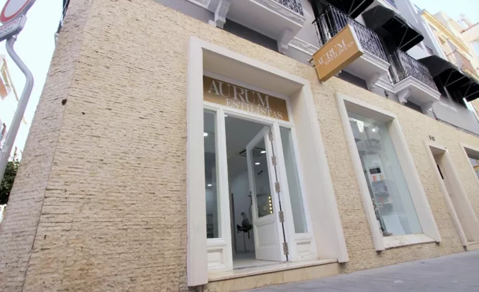 Салон красоты "Aurum Estilistas y Belleza"