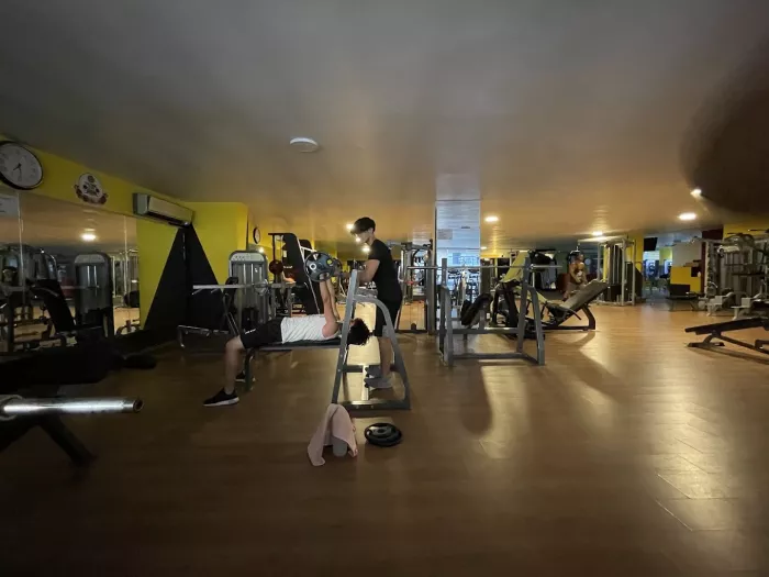 Тренажерный зал "Tayanç Gym"