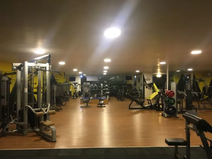 Тренажерный зал "Tayanç Gym"