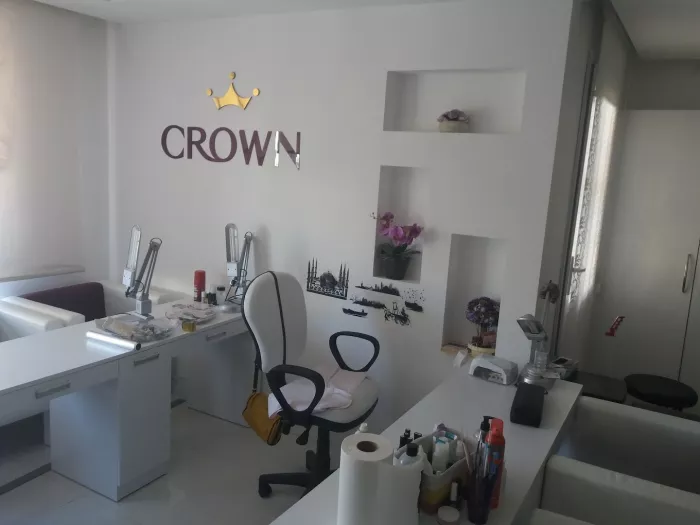 Салон красоты "Crown Beauty Salon"
