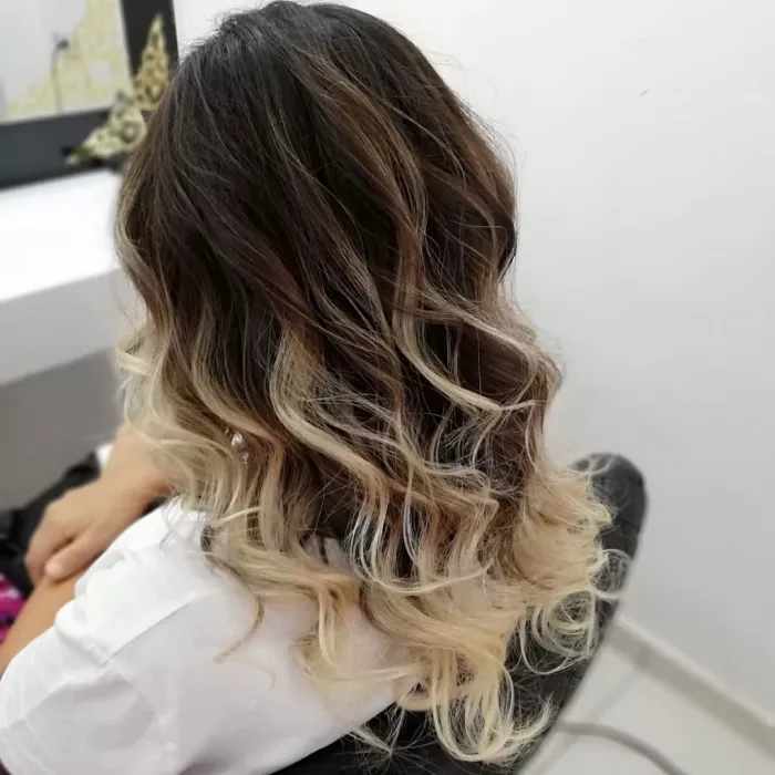 Салон красоты "Ulviye Güzellik Salonu"