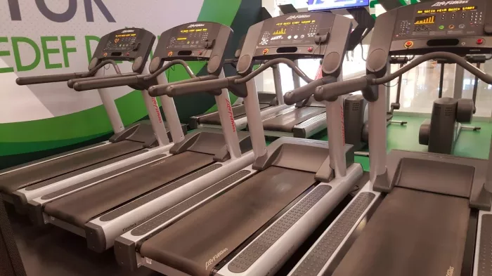 Тренажерный зал "MACFit Lara"