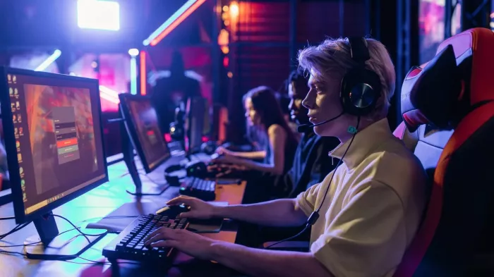 Киберплощадка "META ARENA"
