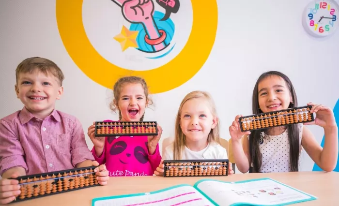 Детский развивающий центр "SmartyKids"
