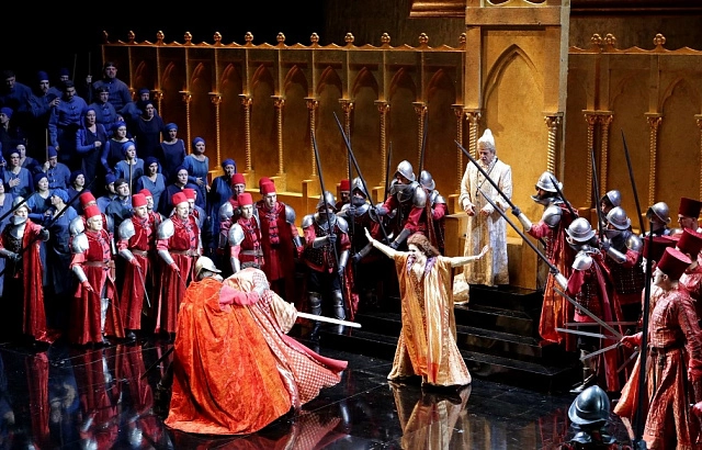 «Ла Ска́ла» (итал. La Scala, сокращённо от Teatro alla Scala) 