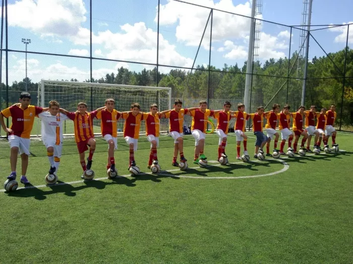 Футбольная школа "Çekmeköy Galatasaray Futbol Okulu"