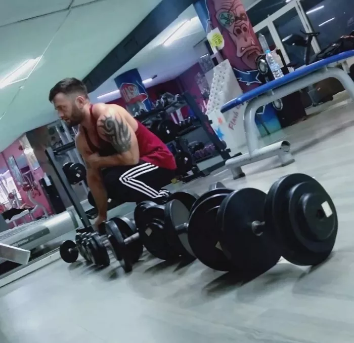 Спортивный зал "Flash Gym"