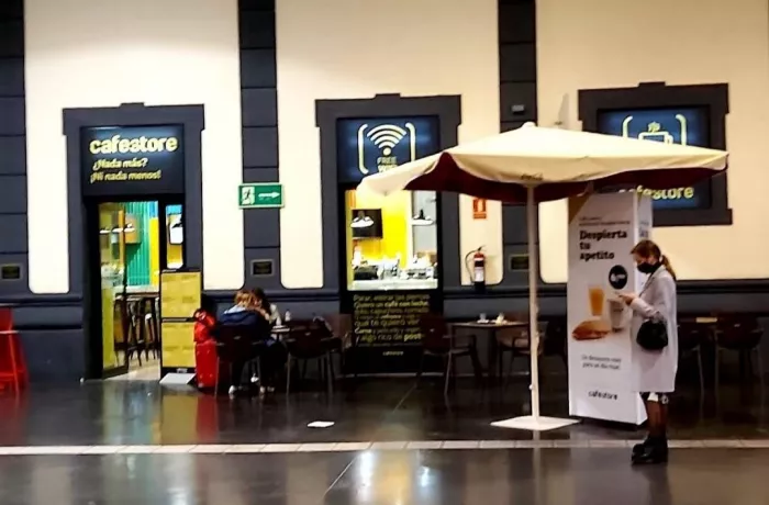 Кафе "Cafestore Alicante Terminal"