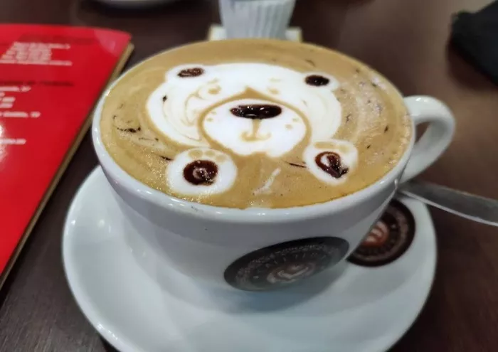 Кафе "CAFETERÍA LATTE ART CENTRO"