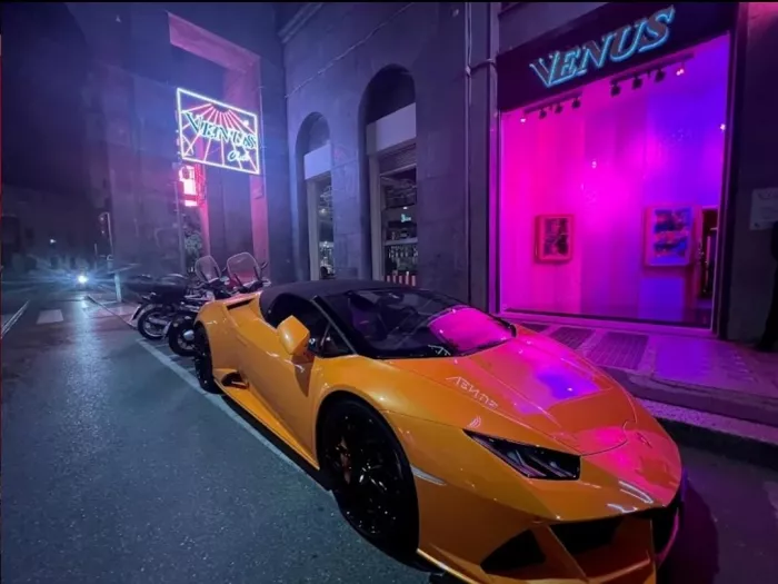  Ночной клуб "VENUS MILANO CENTRO "