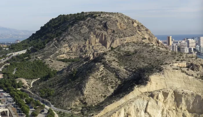 Замок "Santa Bárbara"
