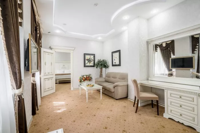 Отель " IMPERIAL PALACE" 4*