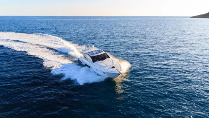 Аренда яхт "AYA Yachting".