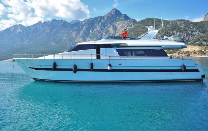 Аренда яхт "AYA Yachting".