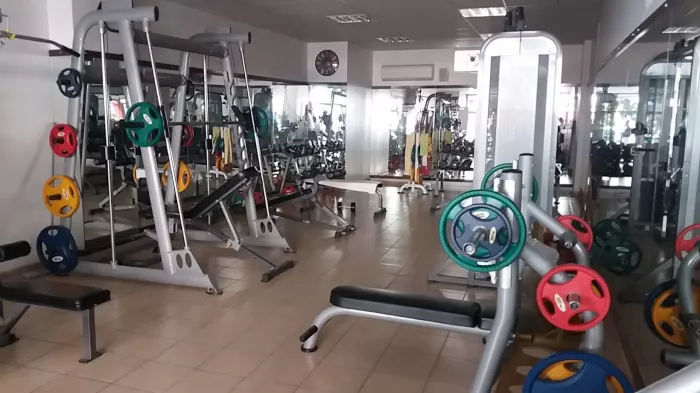 Тренажерный зал "Eskey Sport Club"