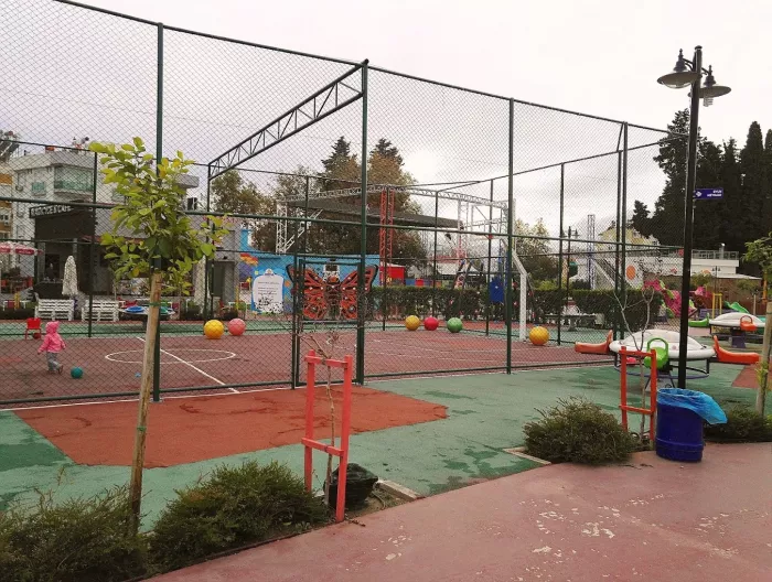 Парк "BREATHING PARK"