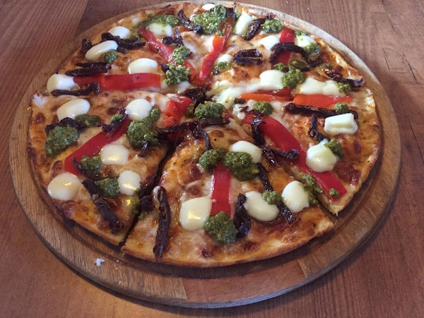 Пиццерия "Belek pizza  the art of pizzeria".