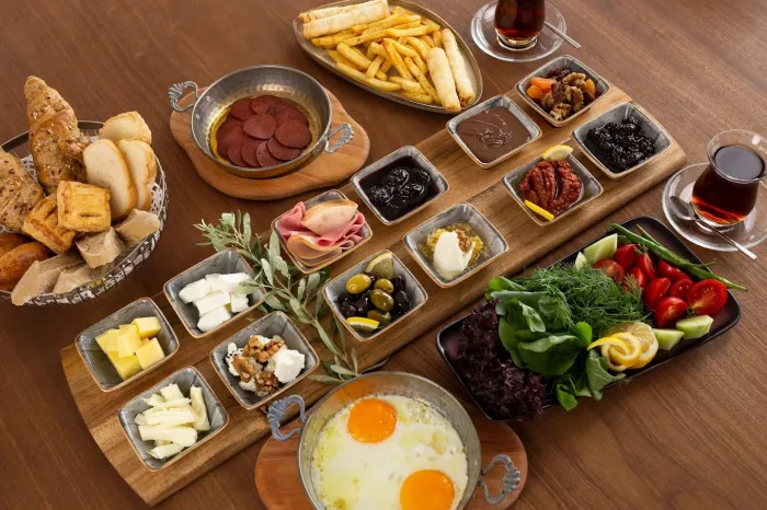 Ресторан "Quzu Restaurant & Lounge"