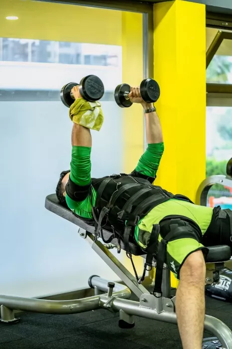 Тренажерный зал "Joven EMS Fitness"