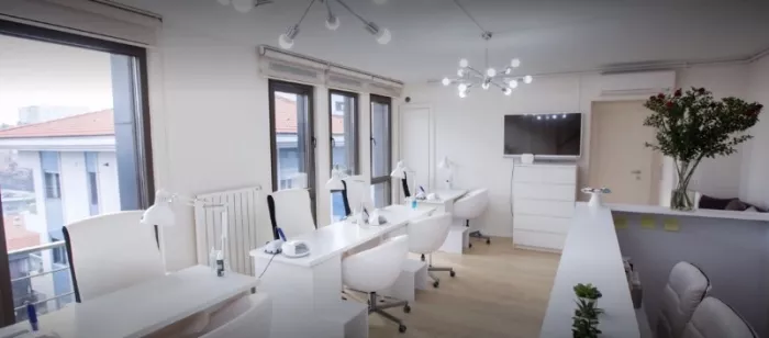 Салон красоты "SOPHIA EXCLUSIVE Nail & Lash Studio"