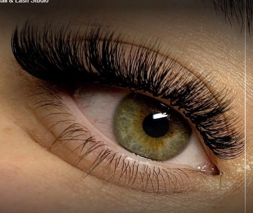 Салон красоты "SOPHIA EXCLUSIVE Nail & Lash Studio"