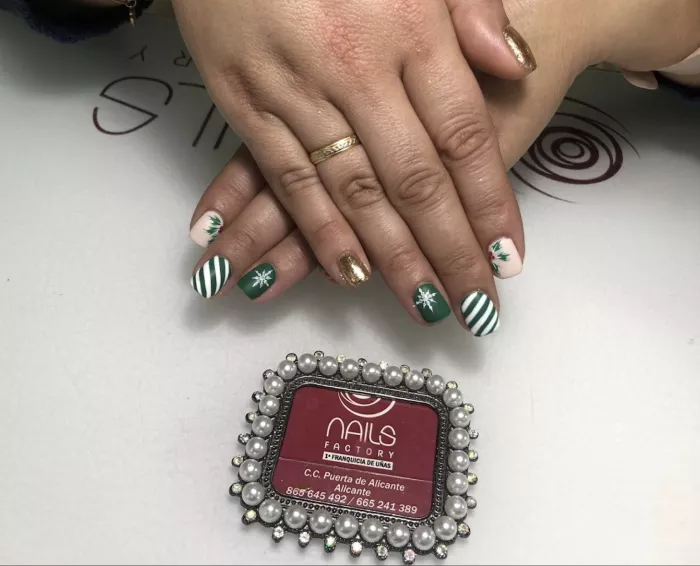 Ногтевой салон "NAILS FACTORY"