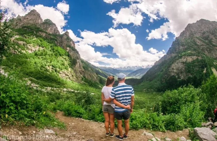 ტურისტული სააგენტო "გუდაური ტურები"(Турагентство "Гудаури Турс")