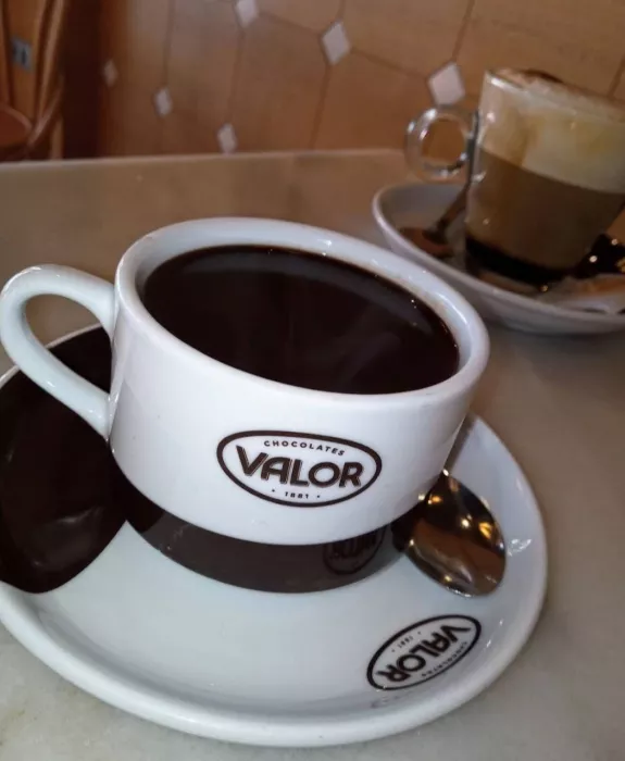 Кафе "Chocolatería Valor"