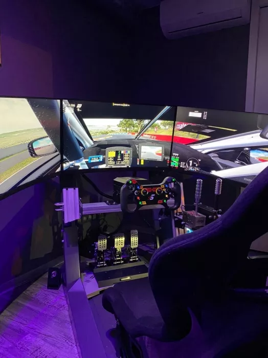 Гоночные симуляторы  "SIMRIDER"