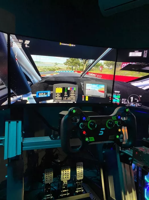 Гоночные симуляторы  "SIMRIDER"