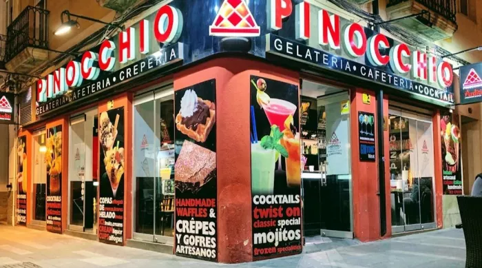 Бар "Pinocchio Gelateria Cocktail Bar"