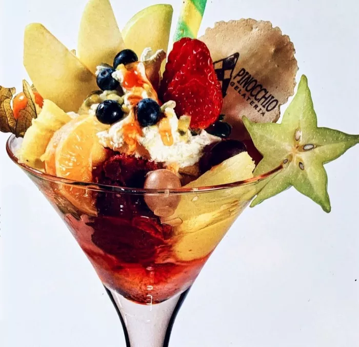 Бар "Pinocchio Gelateria Cocktail Bar"
