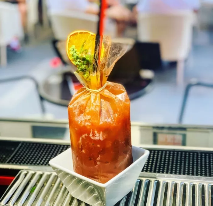 Бар "Pinocchio Gelateria Cocktail Bar"