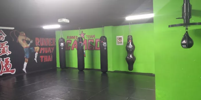 Тренажерный зал "RUNNER FITNESS CENTER FIGHT CLUB"