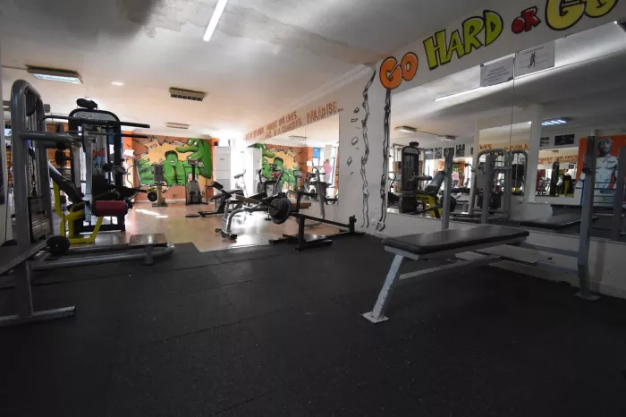 Тренажерный зал "RUNNER FITNESS CENTER FIGHT CLUB"