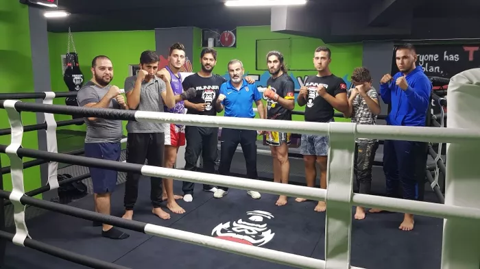 Тренажерный зал "RUNNER FITNESS CENTER FIGHT CLUB"