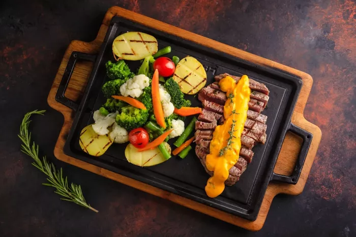 Ресторан "Food in Box"