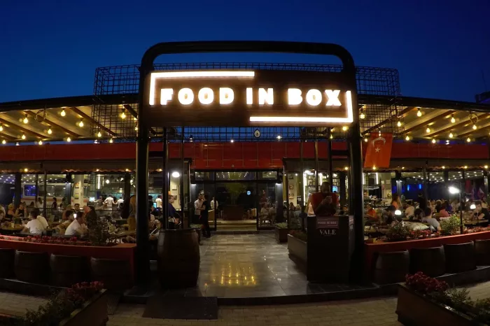 Ресторан "Food in Box"