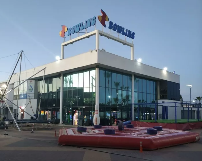 Кинотеатр "Cines IMF"
