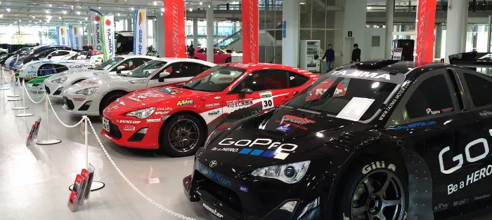 Выставочный центр - "Toyota Mega Web"