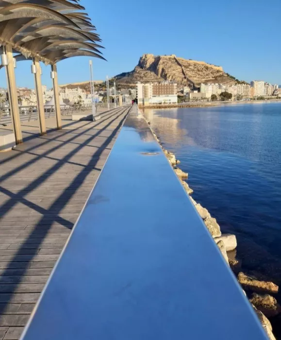 Клуб "Marmarela Mediterranean Cocktail Club"