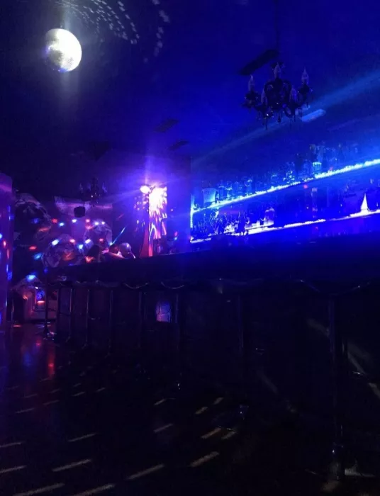 Клуб "Royal Night Club"