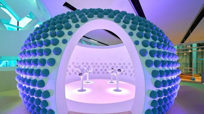 Музей "Museum of the Future"